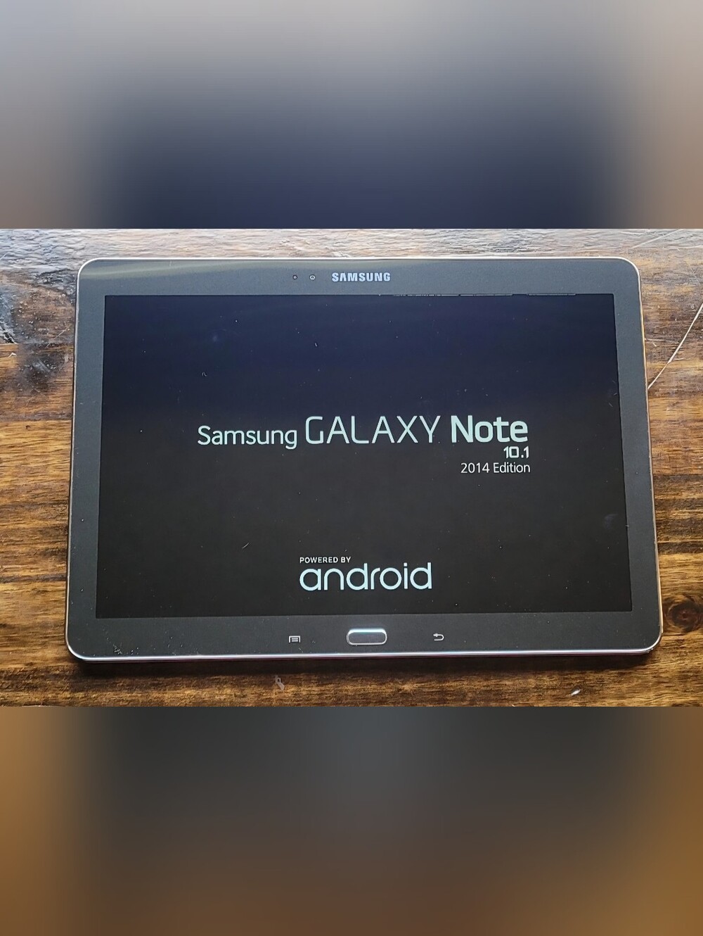 Samsung Galaxy Note 10.1 2014 Edition W/ Leather Case & New Logitech Keyboard